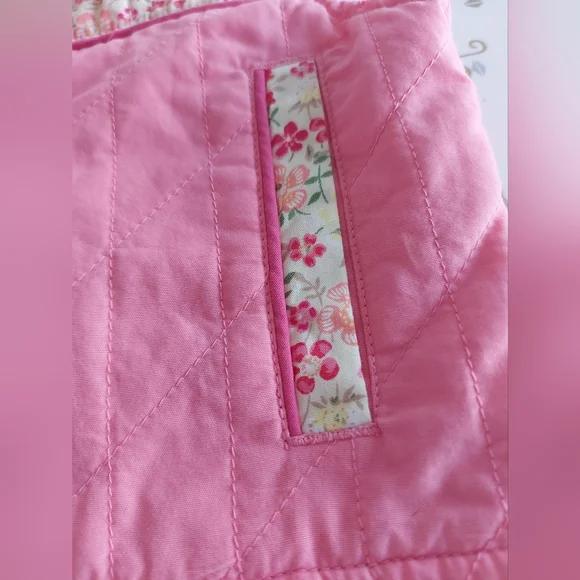 sleevless jacket - Picture 3 of 15